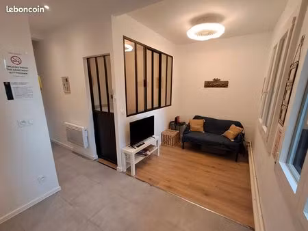 studio agréable idéalement situé