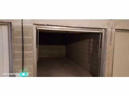 loue garage