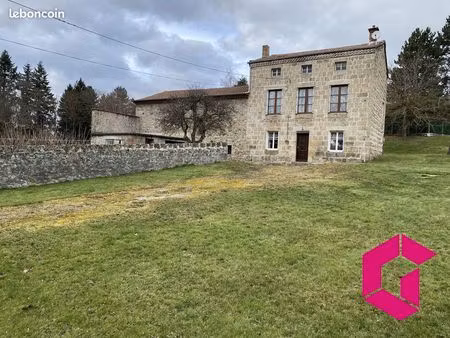 propriété 5 pièces 90 m²