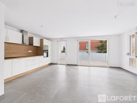 appartement 3 pièces 69 m²