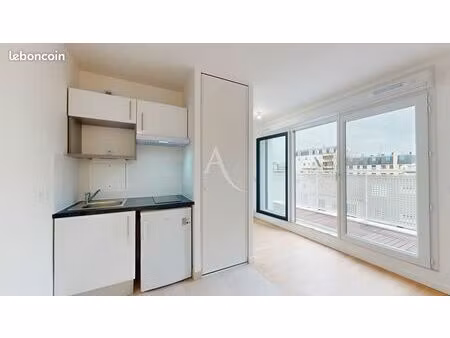 studio 1 pièce 24 m²