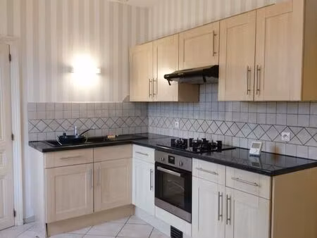 gueugnon centre - location f4