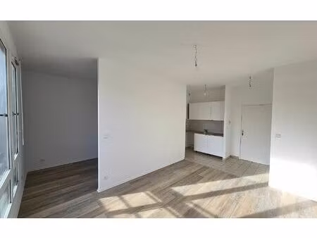 appartement brie-comte-robert 30 m² t-1 à vendre  140 000 €