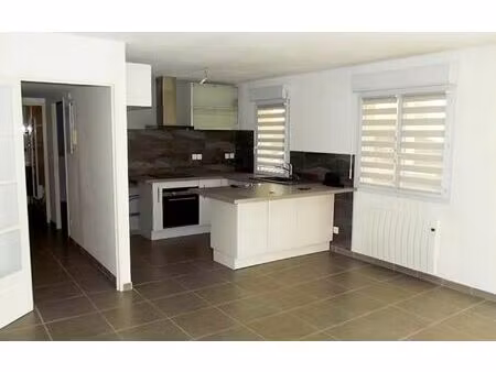 location appartement  m² t-2 à balma  705 €