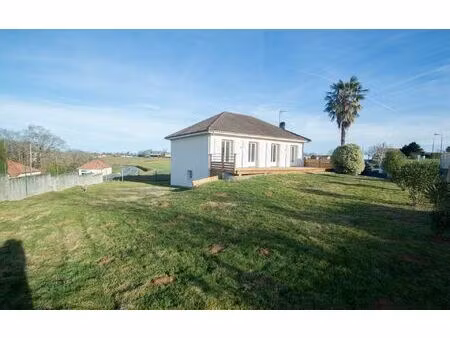 location maison  84.31 m² t-3 à maucor  950 €