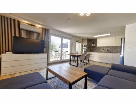 superbe 3 pièces rénové à habsheim