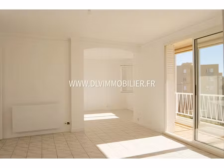 vente appartement 5 pièces 79 m² à manosque (04100)  135 000 €