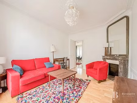 pont de neuilly - à louer meuble - 3 pieces 57 m² - 5eme etage - rue charcot - bail code c