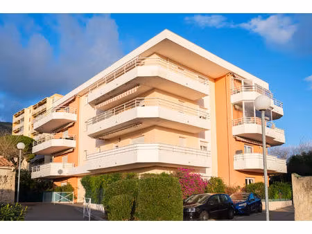 vente appartement 3 pièces 62 m² toulon (83000)