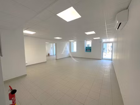 local commercial castelginest centre