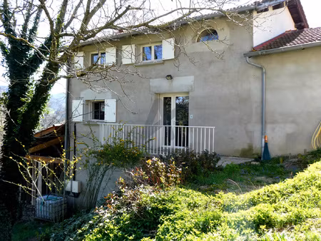 maison ancienne avec terrain et garage