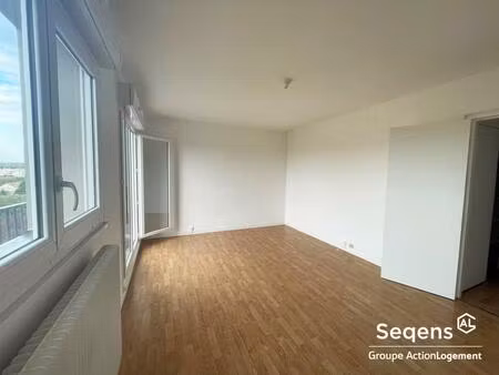 appartement 3 pièces dans résidence calme et sécurisée