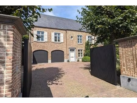 luxueuze villa op perceel van 2000m² te koop in herentals