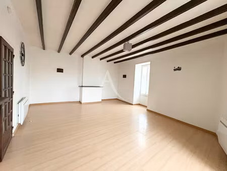 maison - 2 logements (70m²) - nalliers - 142m²