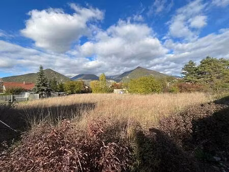 terrain constructible à vendre