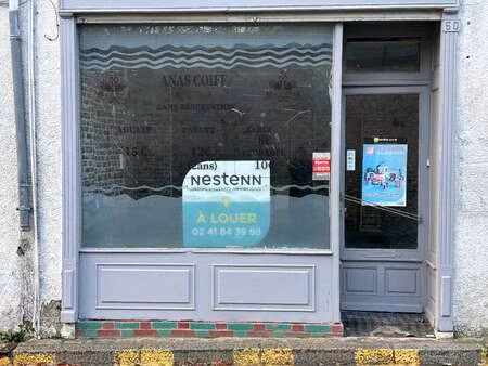 location bureaux et commerces à baugé-en-anjou (49150) : à louer / 29m² baugé-en-anjou