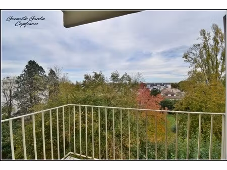 bordeaux cauderan - appartement 3 pièces 70 m² avec balcon et cave