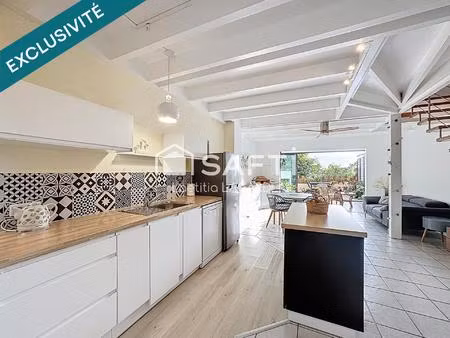 duplex f3 avec vue mer centre ville des avirons.