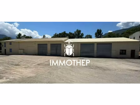 local d'activité 1 500m2 à louer - le cheylas