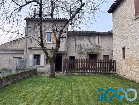 ensemble immobilier composé de deux maisons mitoyennes