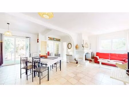 maison familiale porticcio centre – jardin  piscine  garage