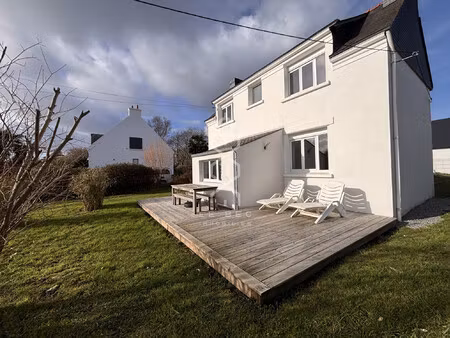 riec-sur-belon : maison rénovée dans un quartier calme