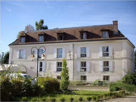 location appartement 3 pièces 70 m² à crosne (91560)  1 184 €