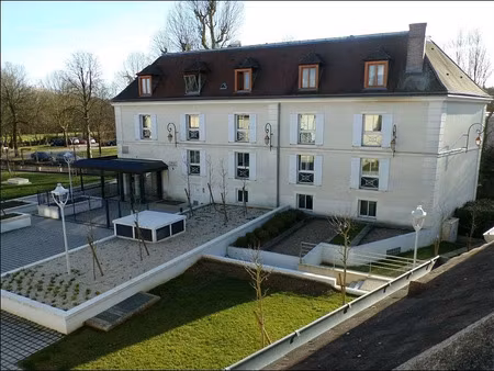 location appartement 2 pièces 46 m² à crosne (91560)  834 €