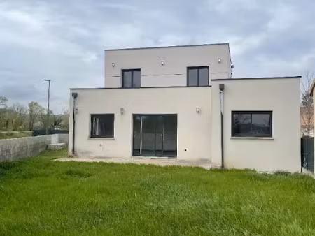 vente maison 4 pièces 110 m² à la roche-de-glun (26600)  260 000 €