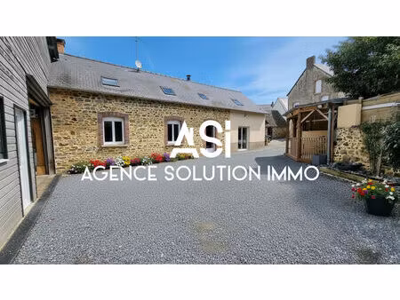 maison en pierre cour pergola garage spa