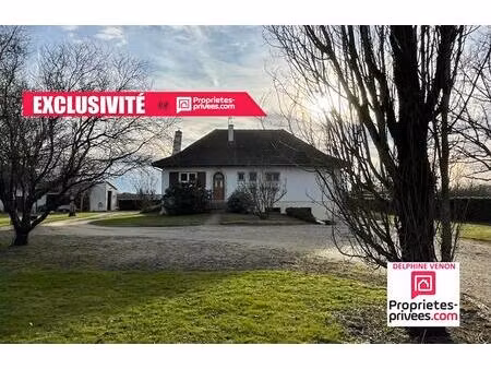 exclusivité - maison de plain pied classe énergie c sur un terrain constructible de 3447 m