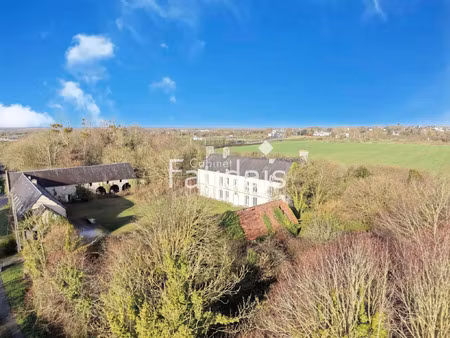 vente demeure d'exception à sainte-mère-église (50480) : à vendre / 610m² sainte-mère-égli