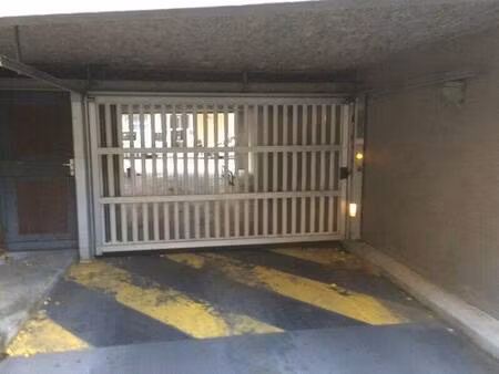 parking à louer