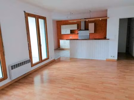 location appartement 2 pièces à bruz (35170) : à louer 2 pièces / 55m² bruz