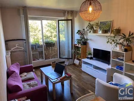 location appartement 2 pièces à caen (14000) : à louer 2 pièces / 45m² caen