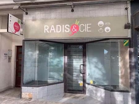 location bureaux et commerces à saint-nazaire (44600) : à louer / 28m² saint-nazaire