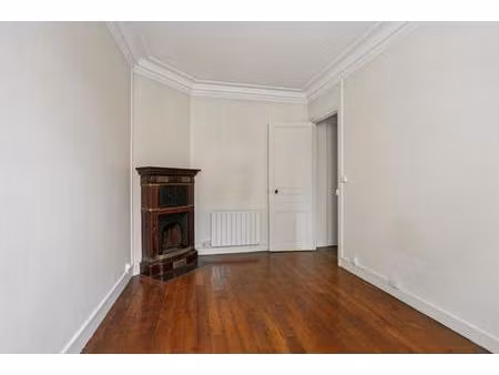 lecourbe  appartement deux pièces  1 chambre