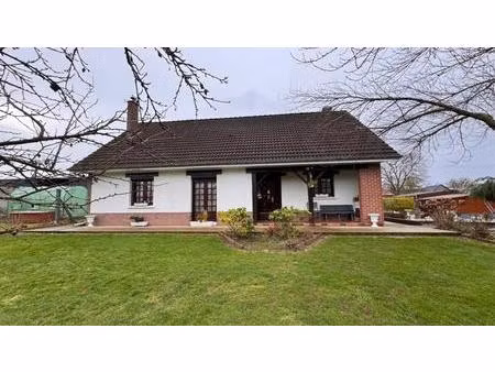 pavillon individuel (130 m2) à ercourt 4 chambres  sous sol complet 130 m2