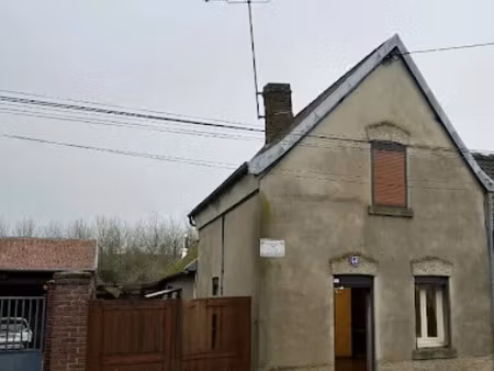 vente maison 4 pièces 85 m² à doullens (80600)  76 000 €
