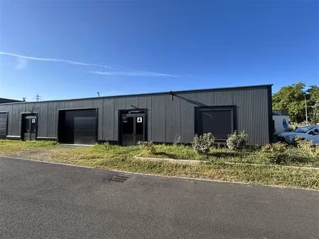 vente/location local d'activités arnas 542 m²