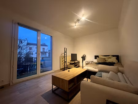 appartement 1 pièces 28 m² à louer toulouse 31400 ? | era immobilier