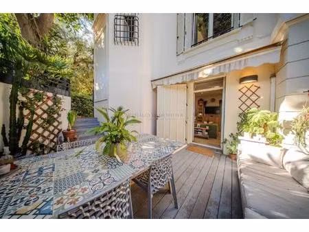 appartement avec terrasse et parking proche monaco