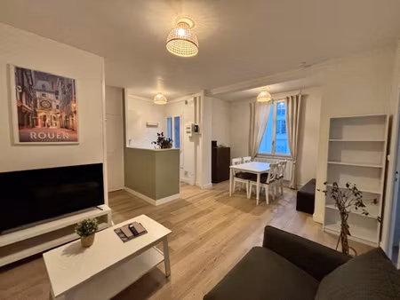 appartement t2 42 m2 meublé avec place de parking