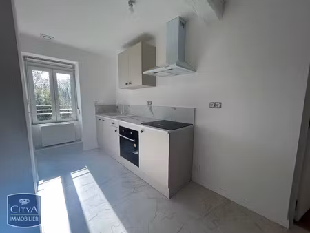 appartement à louer 3 pièces 59.3 m² - foëcy (18) - 550€