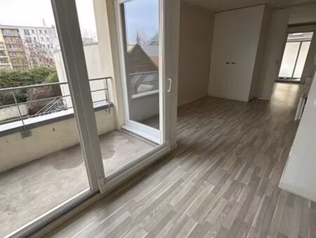 à louer appartement 44 2 m² – 703 € |lille