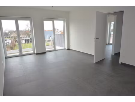 appartement te huur in lokeren met 2 slaapkamers