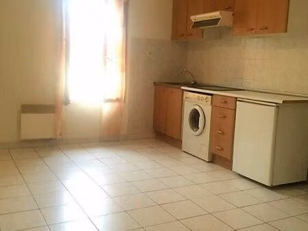 location appartement 1 pièce 22 m² à narbonne (11100)