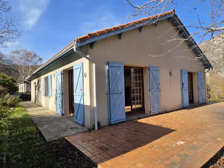 vente maison 5 pièces 140 m² tarascon-sur-ariège (09400)