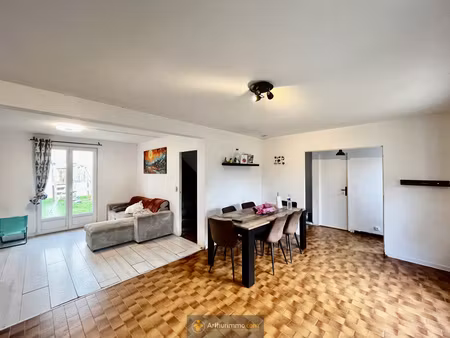 maison t6 - 110 m2 - terrain 612 m2.