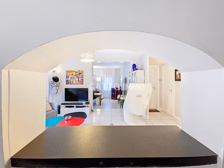 maison d'architecte individuelle 200 m² // 5 ch // 2 garages // sous-sol complet // terras